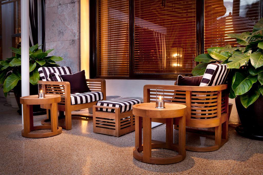The Raleigh Hotel Miami Beach Exterior photo