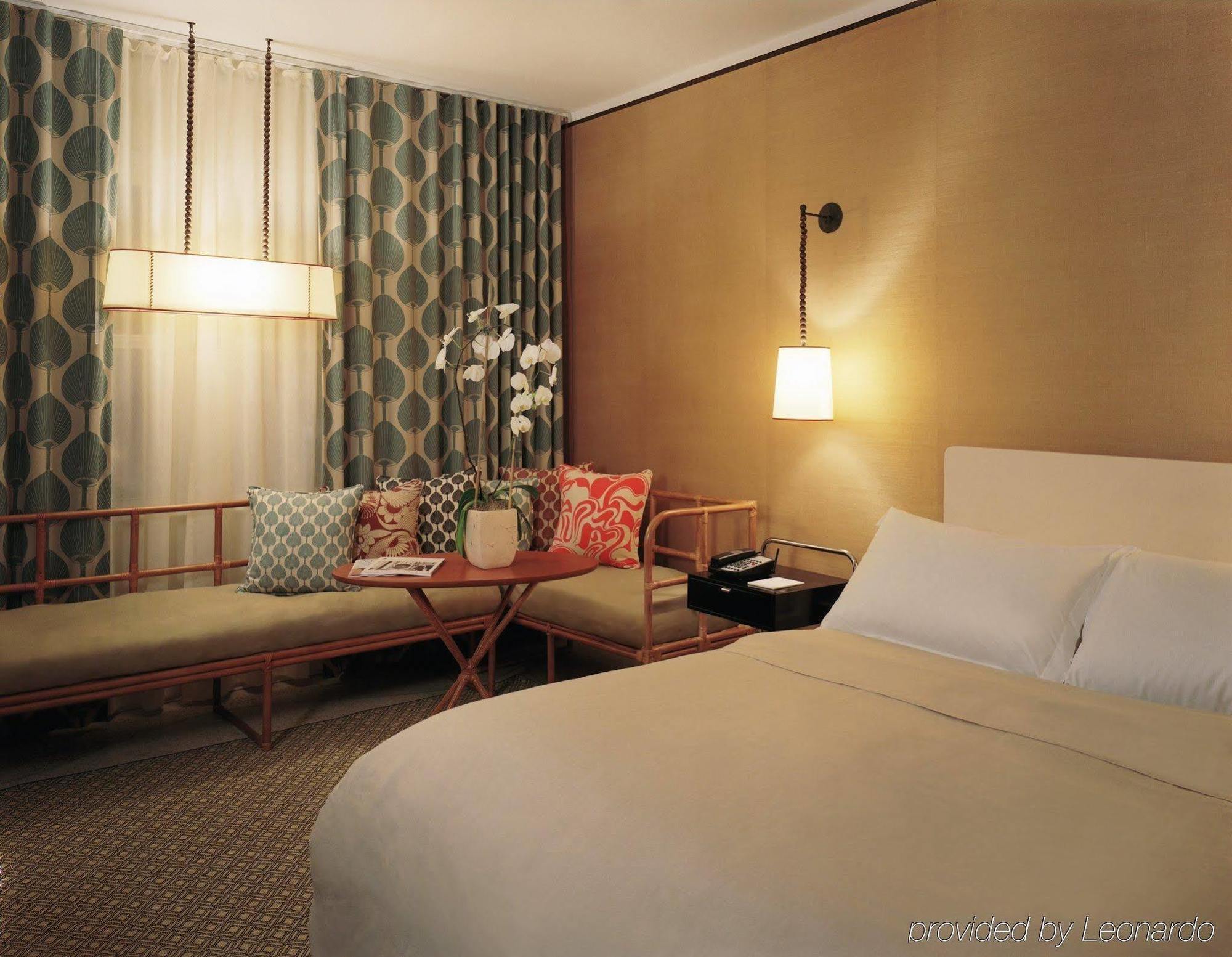 The Raleigh Hotel Miami Beach Room photo